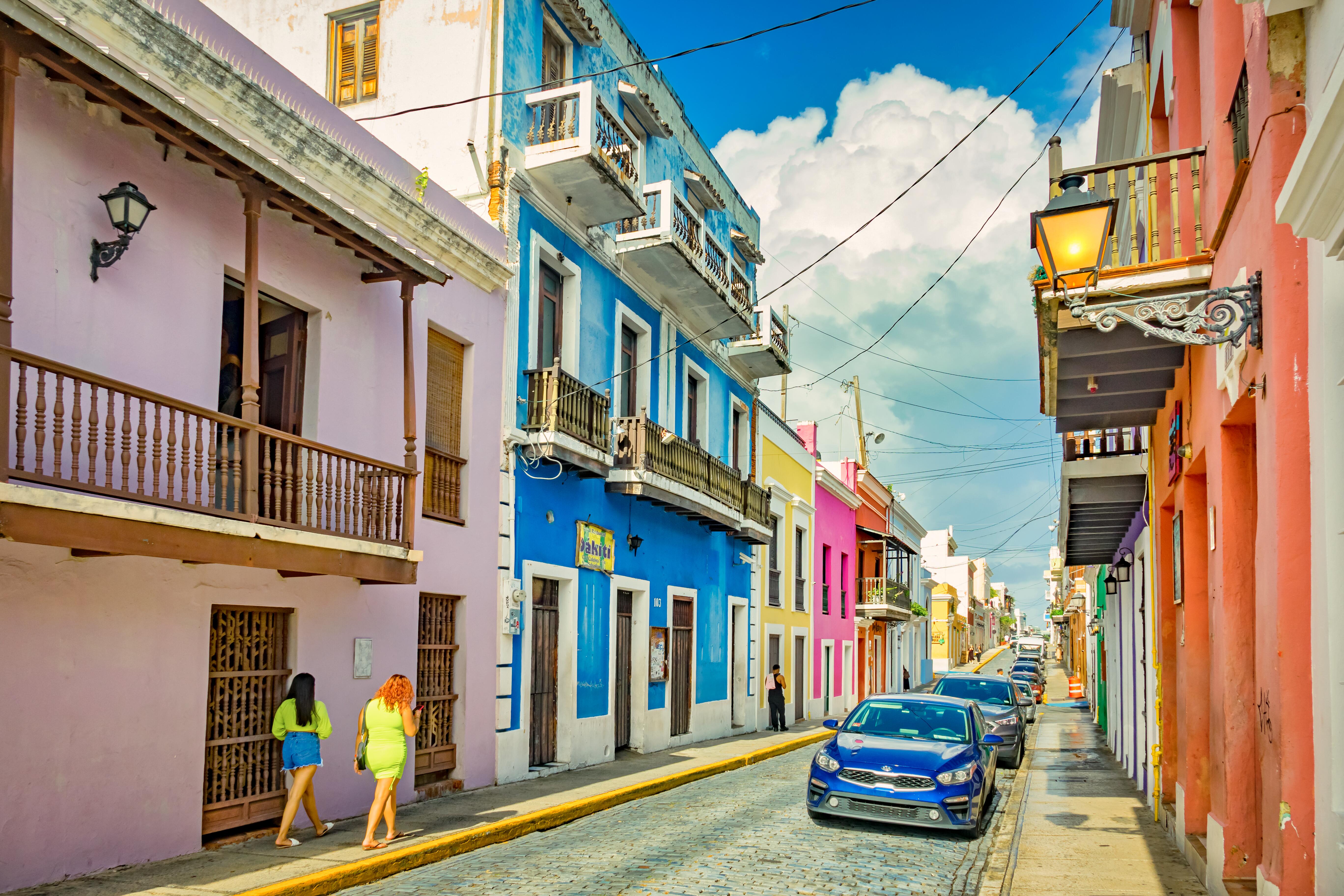 Image of the beach town streets in San Juan, Puerto Rico.