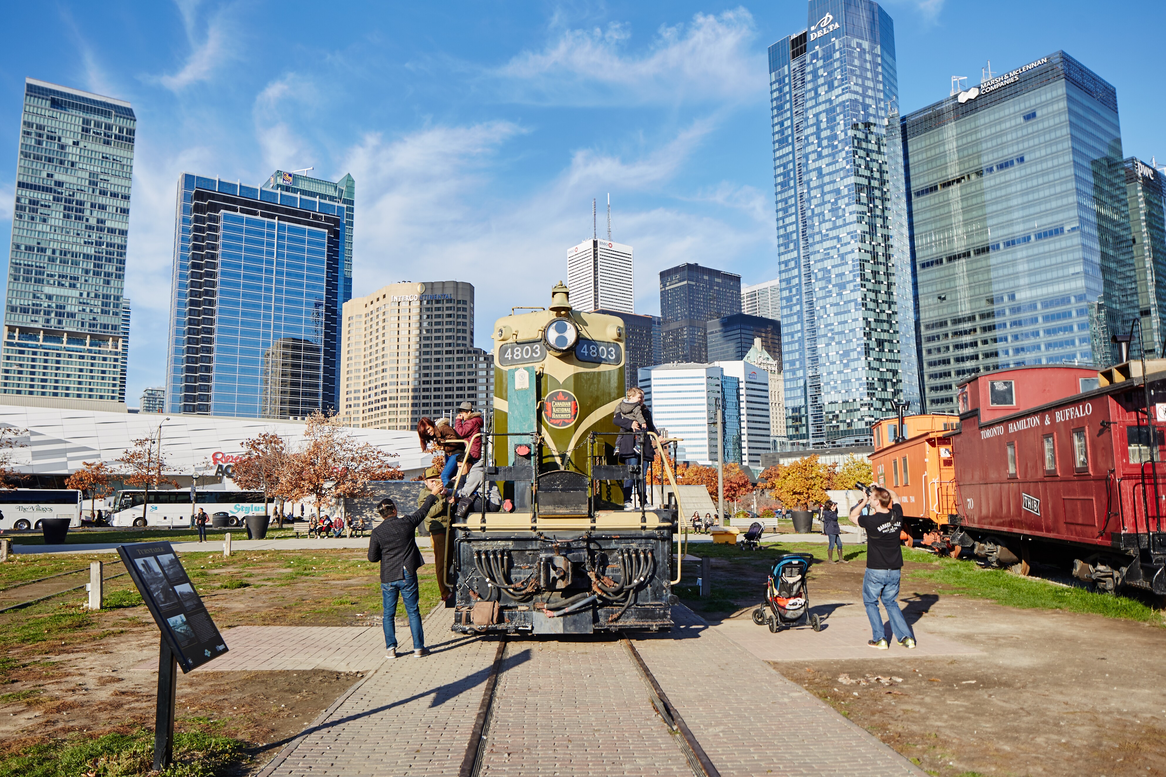 tourism toronto canada