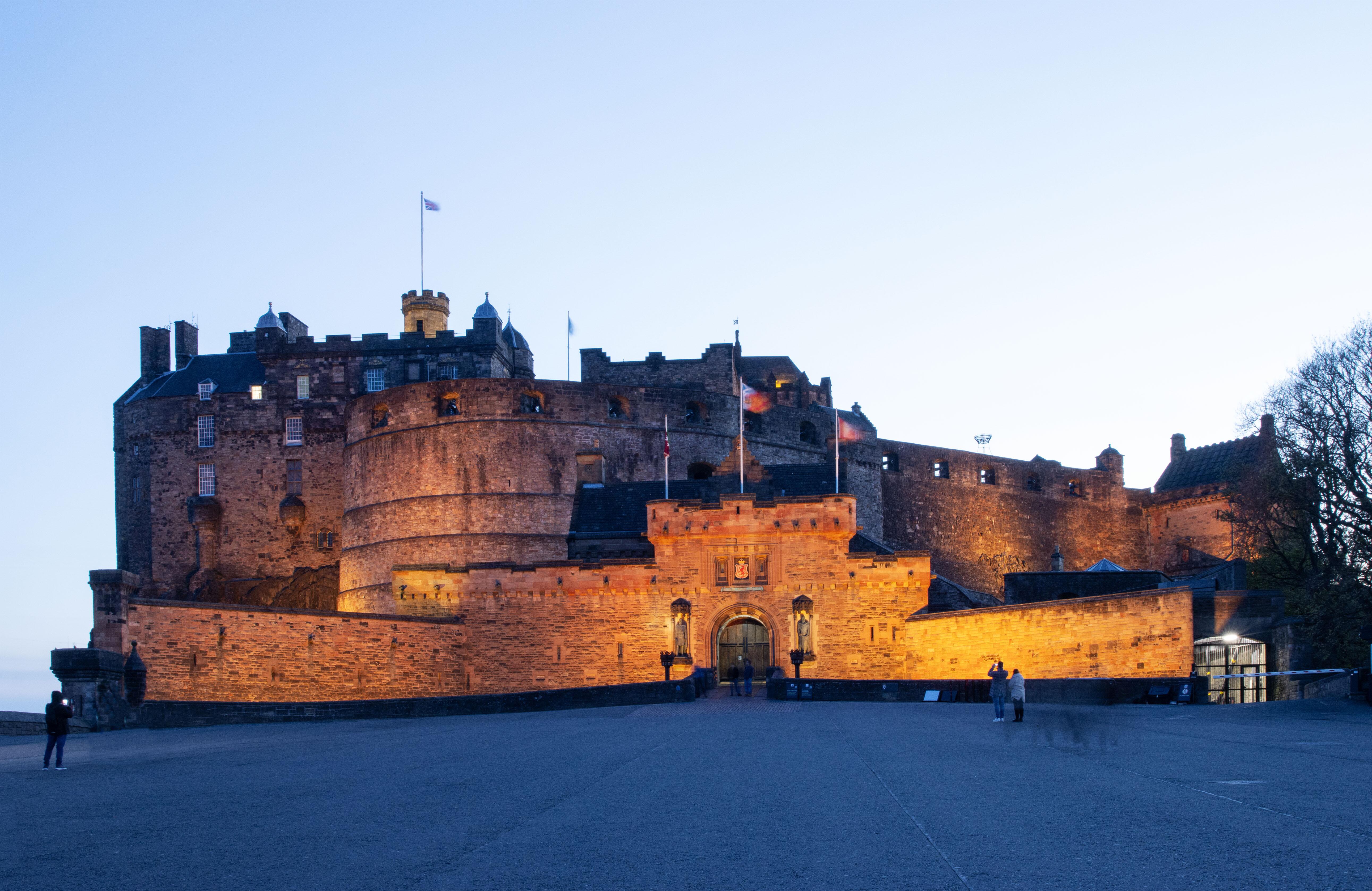 Photo of Edinburgh castle Edinburgh, Scotland