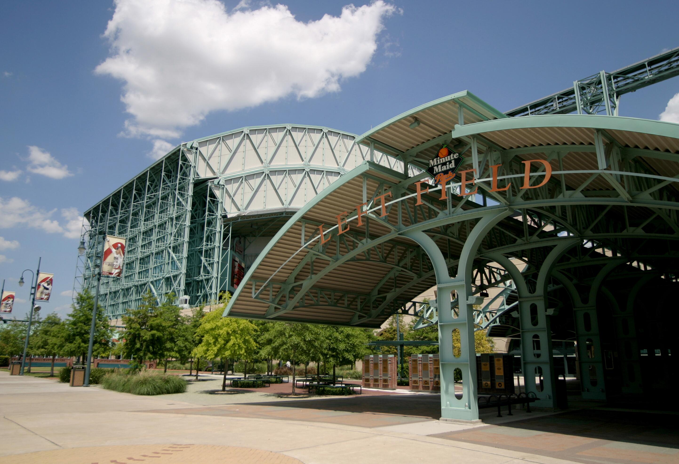 Exterior image of Minute Maid Park, in Houston Texas.