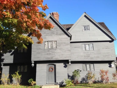 My Guide to the Spookiest City in the USA: Salem, Massachusetts