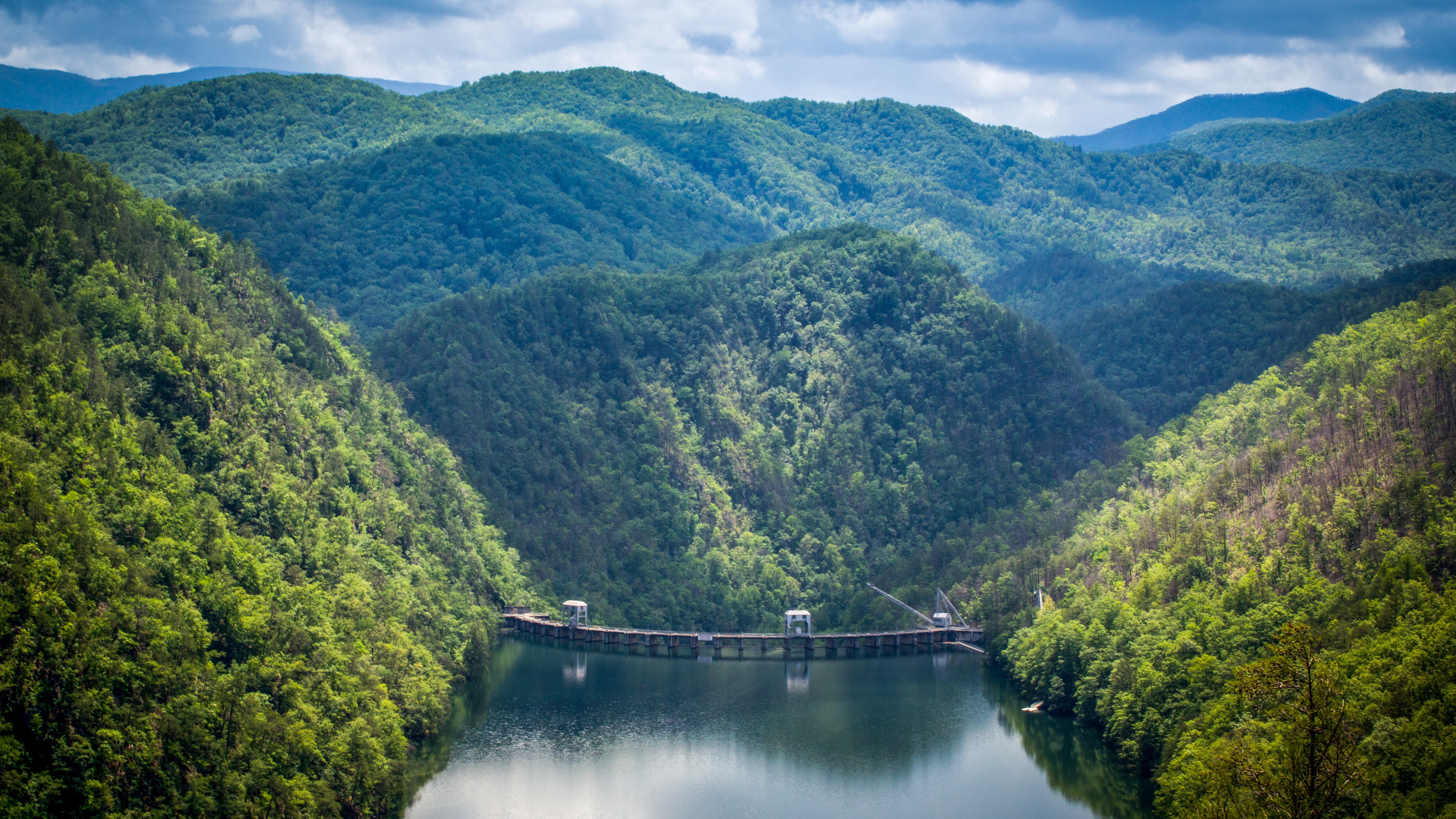 Tail of the Dragon Scenic Highway Road Trip