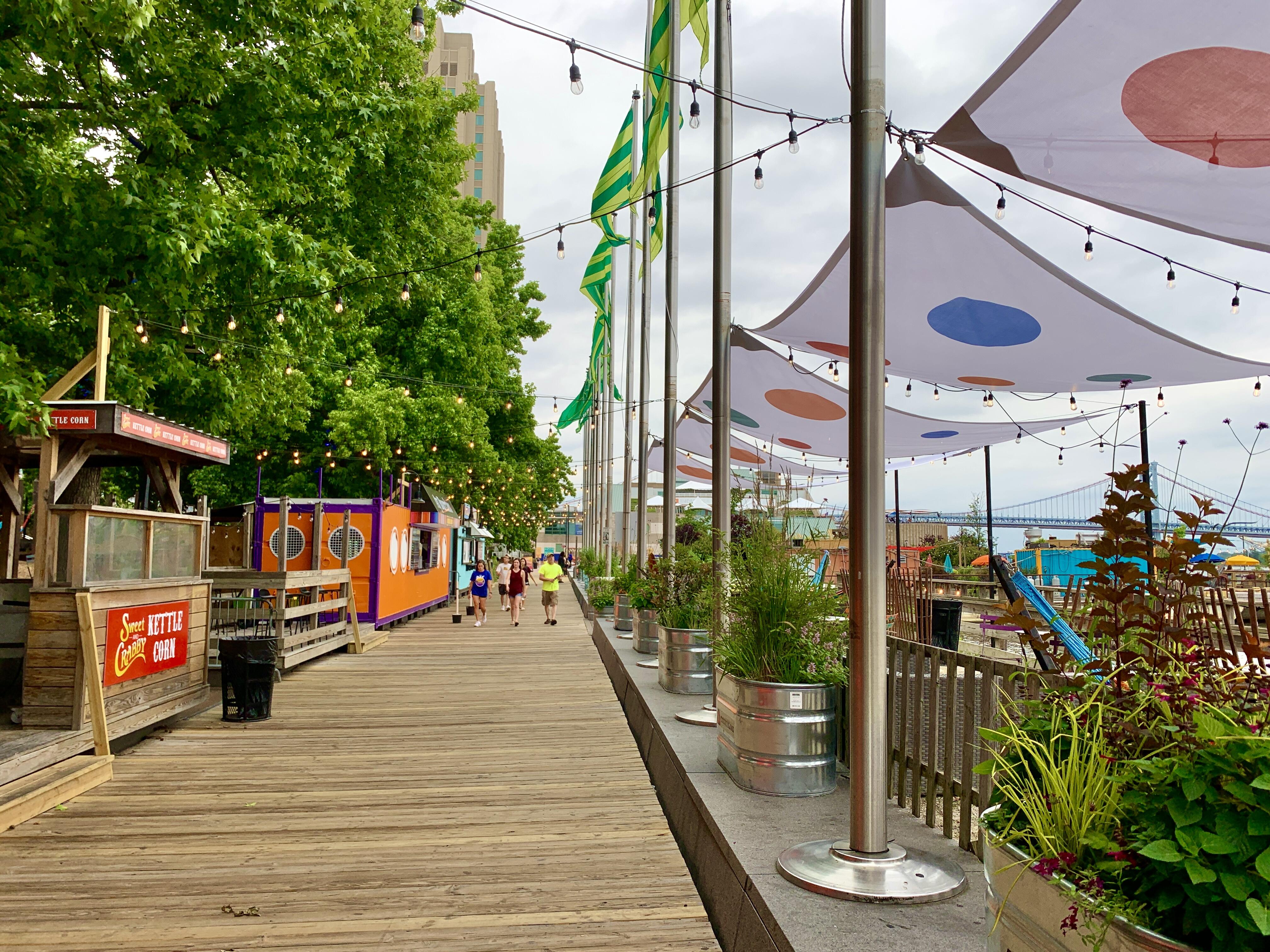 Image of Spruce Street Harbor Park, in Philadelphia, Pennsylvania.