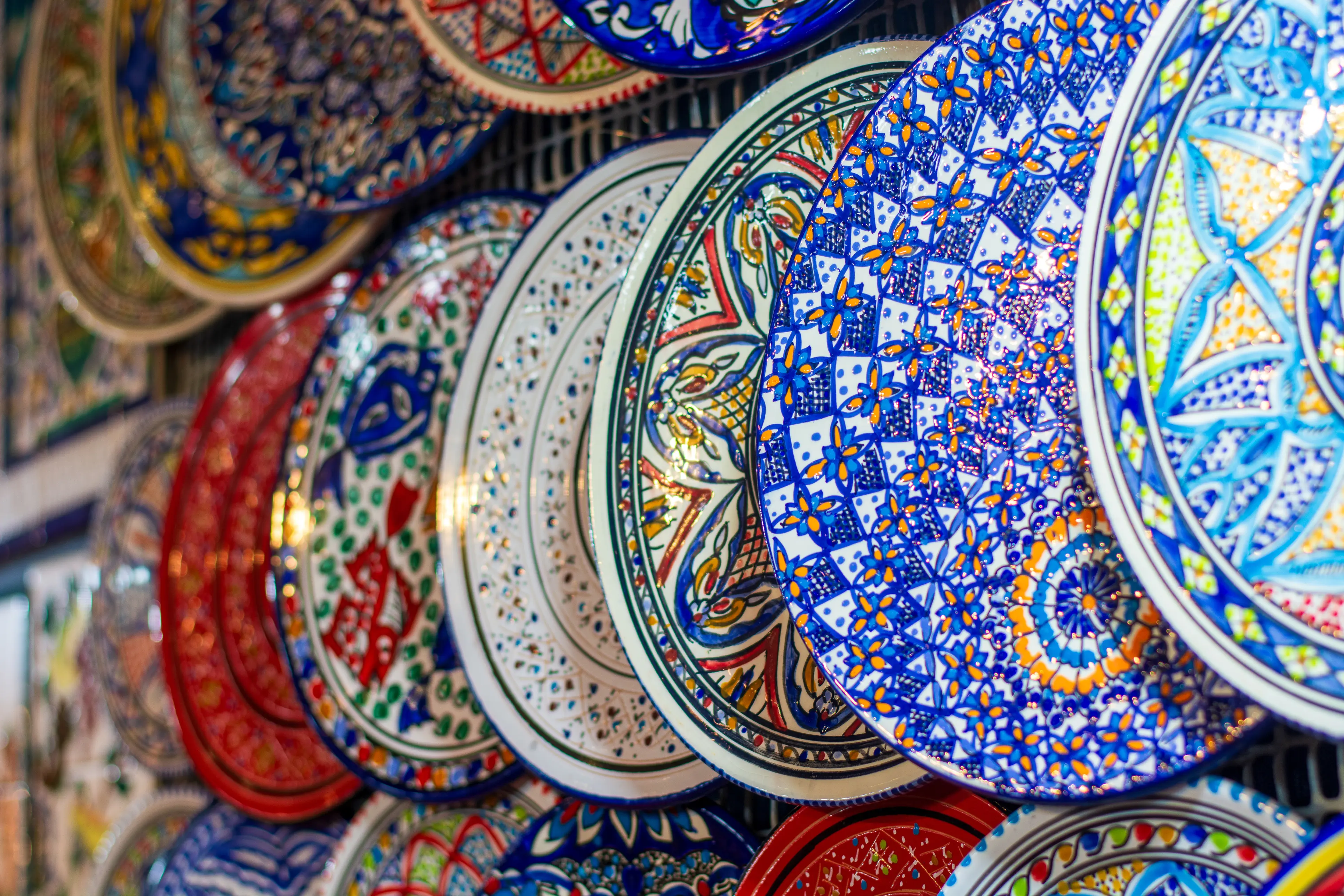 Photo of Decorative plates on a stand in Istanbul